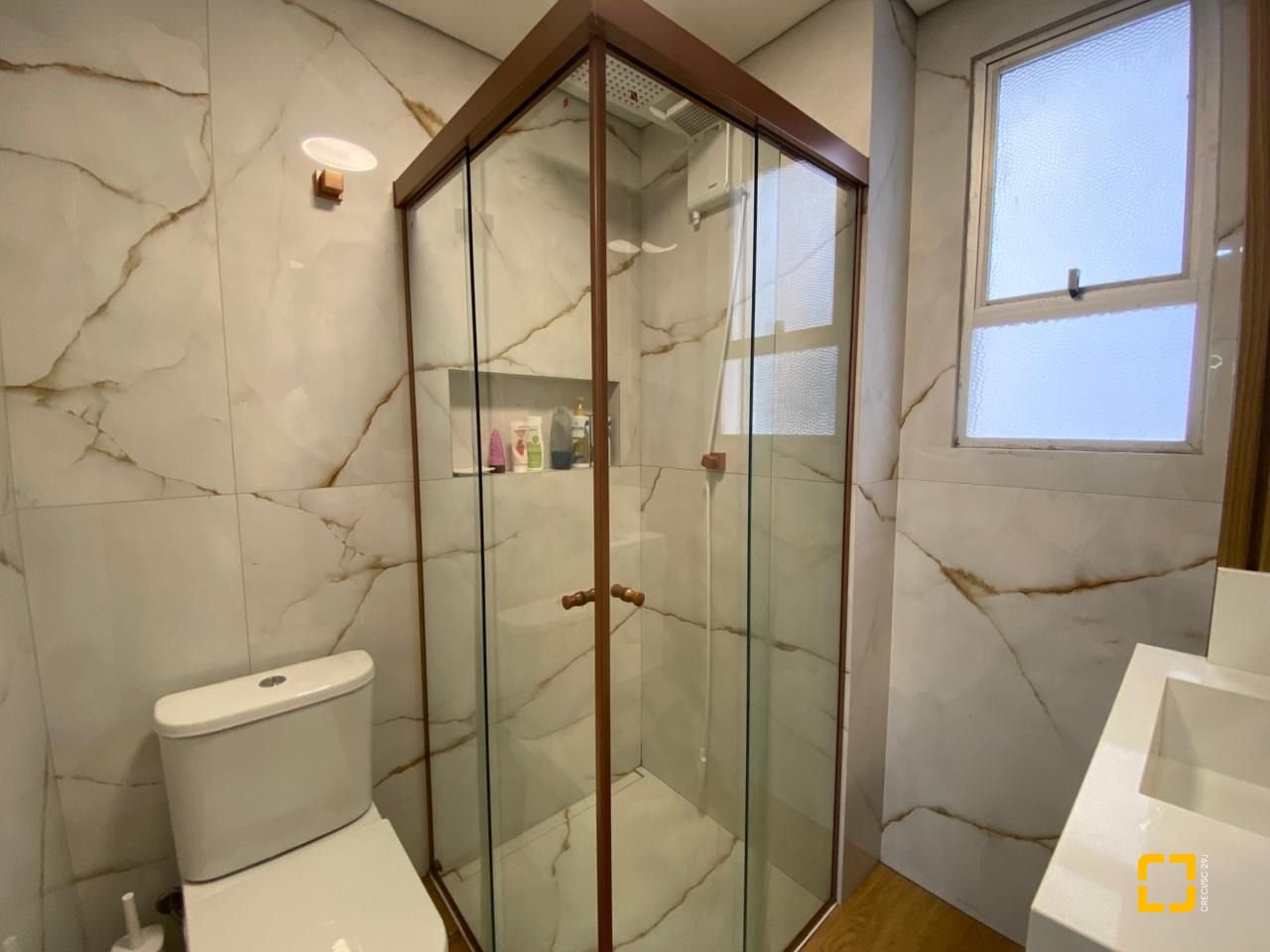 Apartamento com 66m², 3 quartos, 1 garagem, no bairro Trindade em Florianópolis
