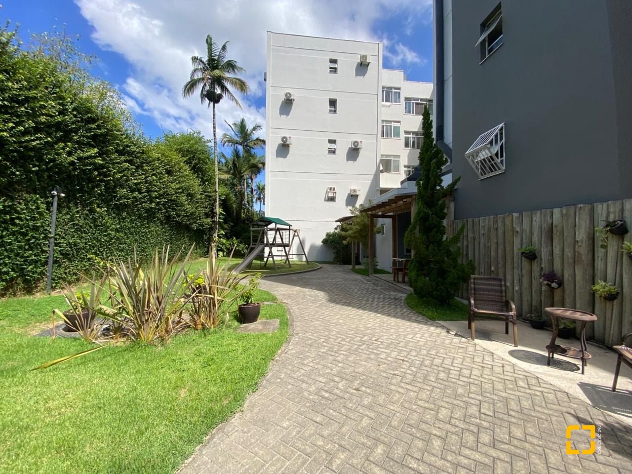 Apartamento com 66m², 3 quartos, 1 garagem, no bairro Trindade em Florianópolis
