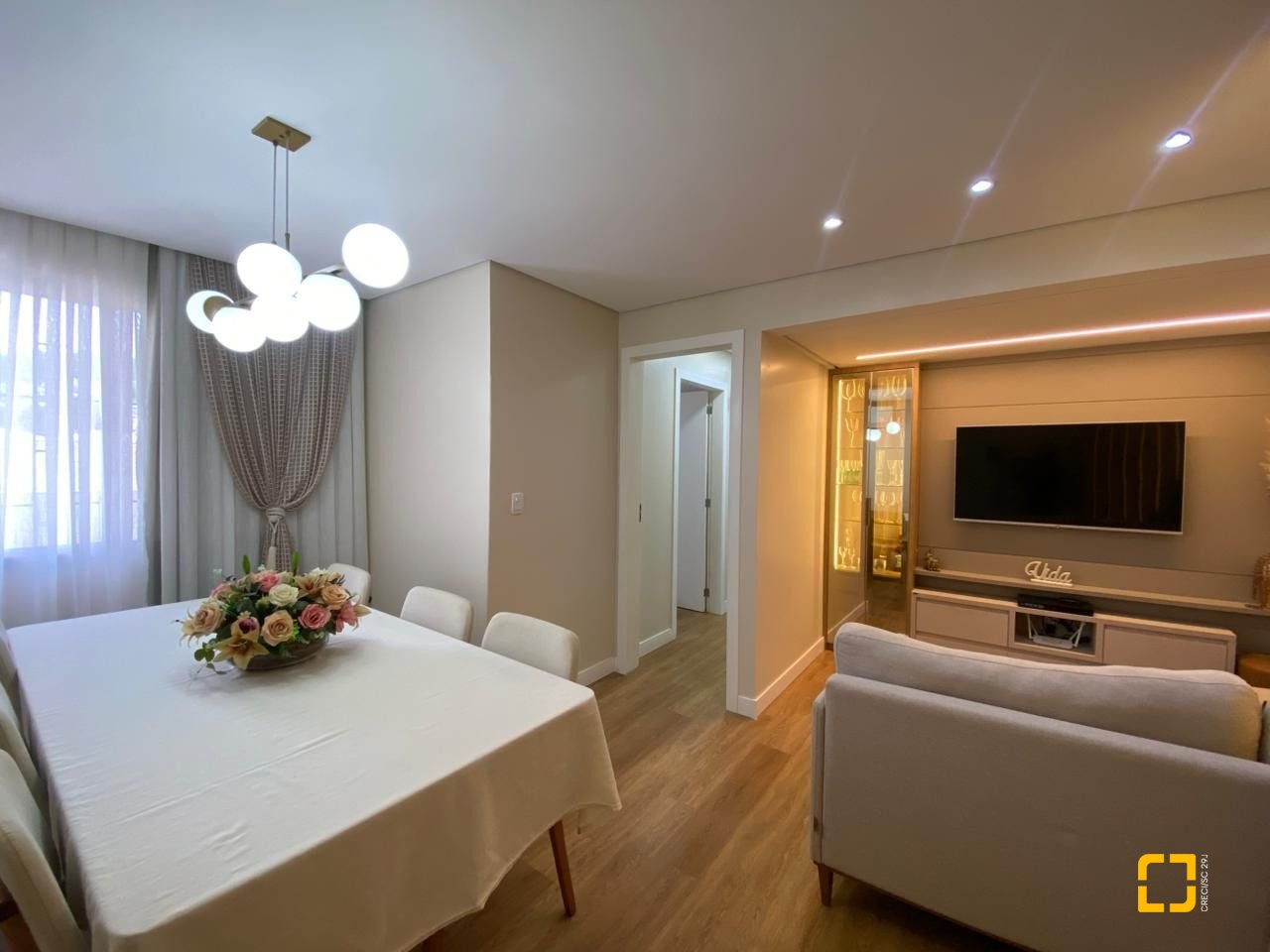 Apartamento com 66m², 3 quartos, 1 garagem, no bairro Trindade em Florianópolis