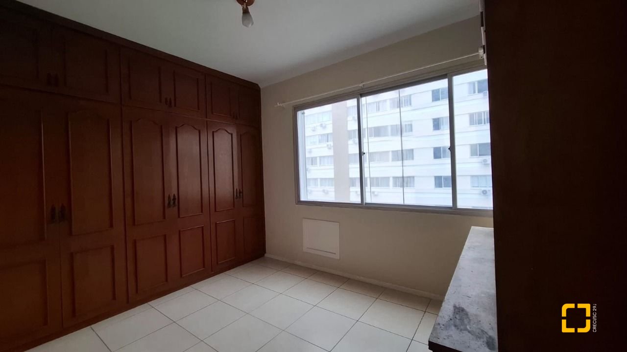 Apartamento com 99m², 3 quartos, 1 garagem, no bairro Centro em Florianópolis