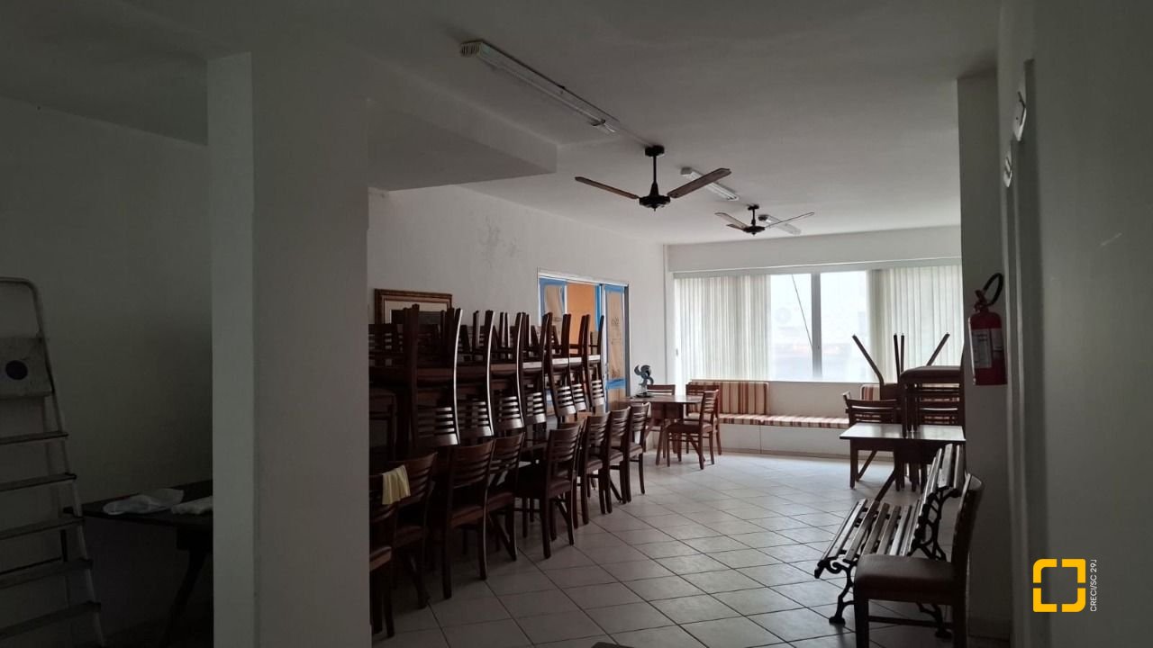 Apartamento com 99m², 3 quartos, 1 garagem, no bairro Centro em Florianópolis
