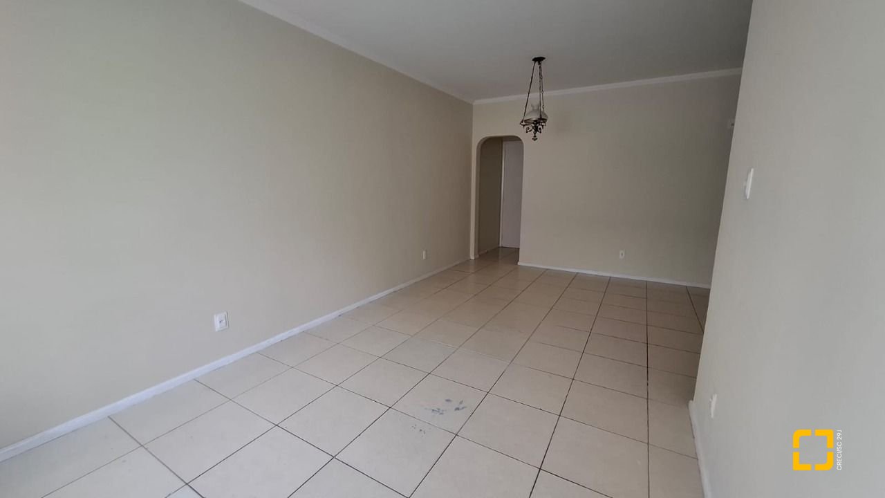 Apartamento com 99m², 3 quartos, 1 garagem, no bairro Centro em Florianópolis