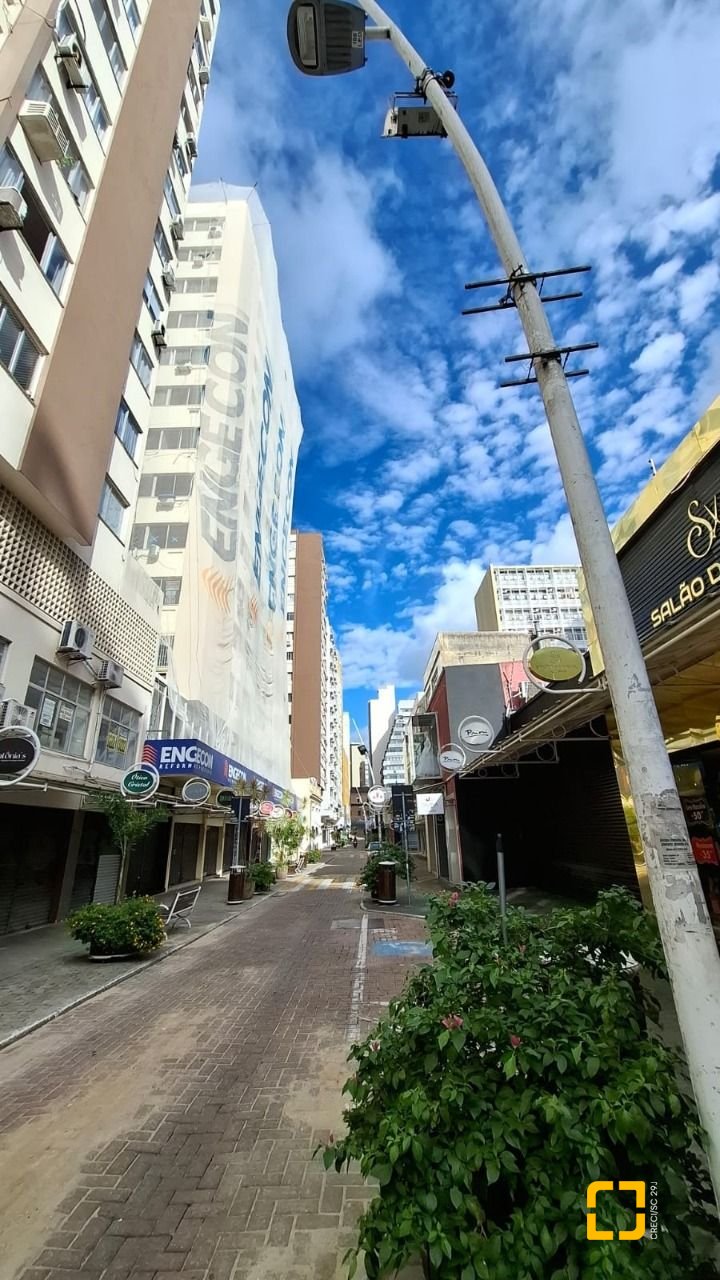 Apartamento com 99m², 3 quartos, 1 garagem, no bairro Centro em Florianópolis