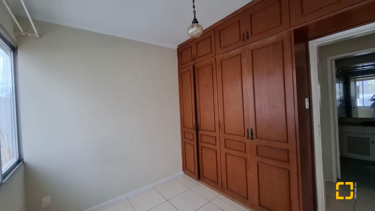 Apartamento com 99m², 3 quartos, 1 garagem, no bairro Centro em Florianópolis