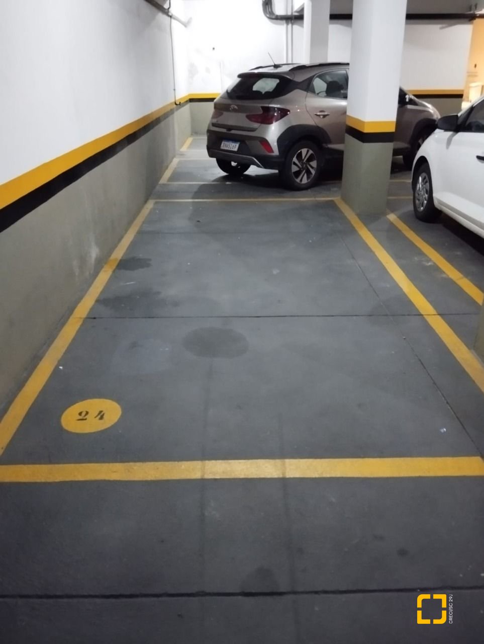 Apartamento com 56m², 1 quarto, 1 garagem, no bairro Agronômica em Florianópolis