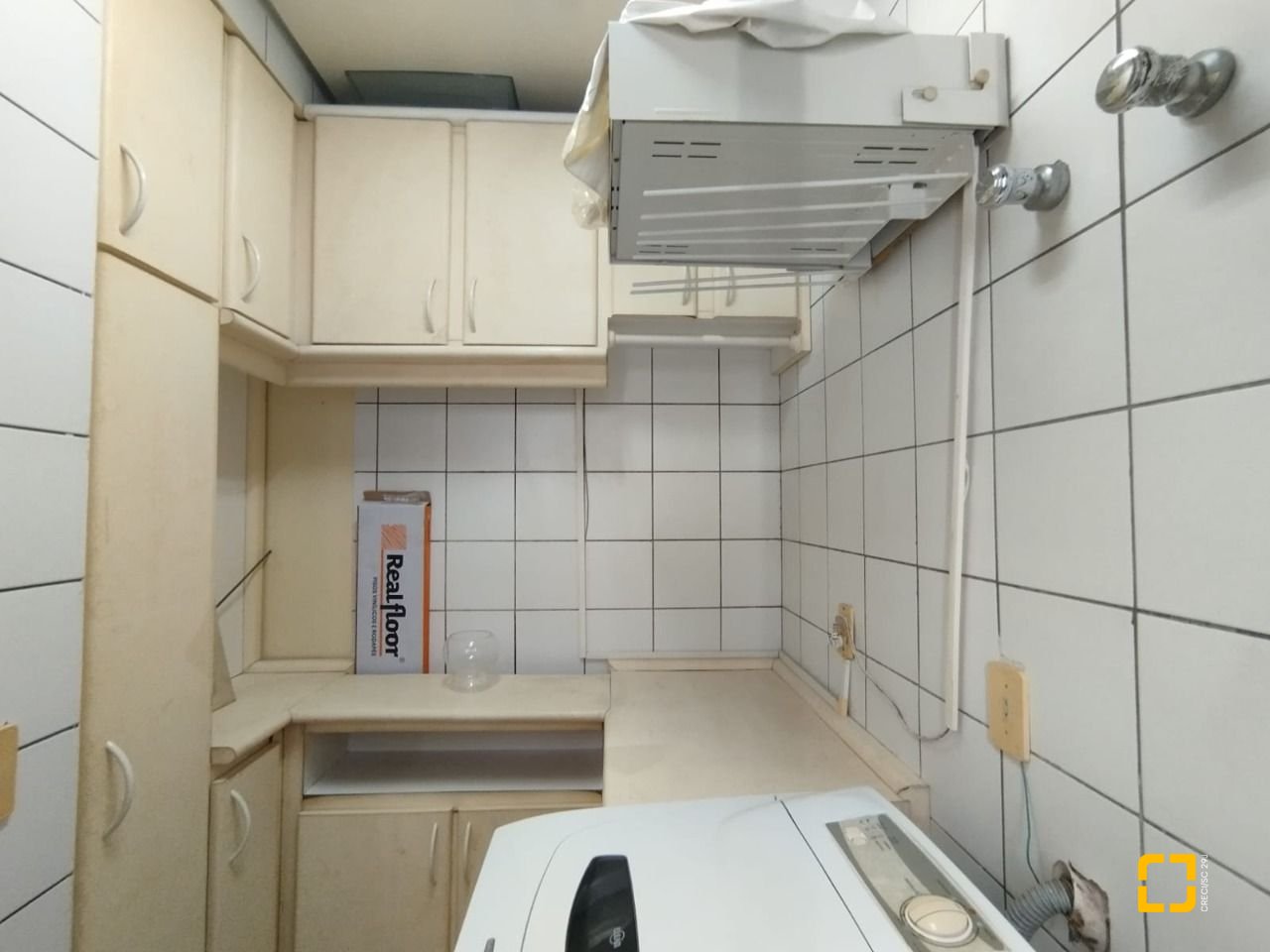 Apartamento com 56m², 1 quarto, 1 garagem, no bairro Agronômica em Florianópolis