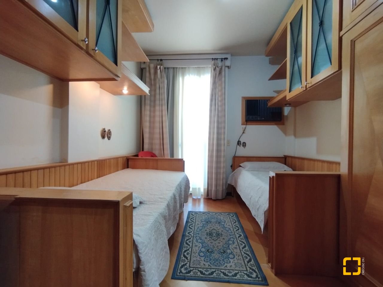 Apartamento com 56m², 1 quarto, 1 garagem, no bairro Agronômica em Florianópolis