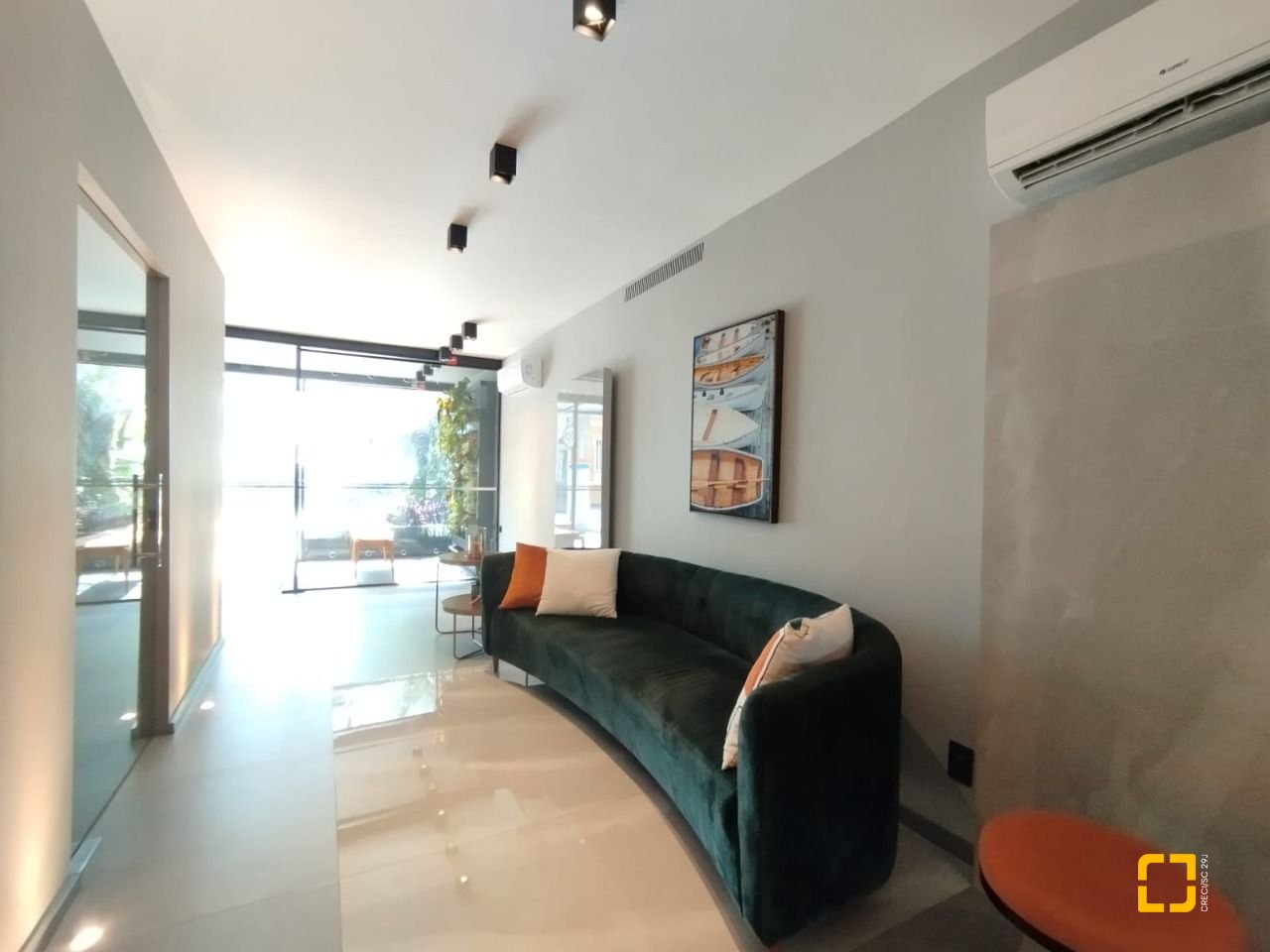 Apartamento com 56m², 1 quarto, 1 garagem, no bairro Agronômica em Florianópolis