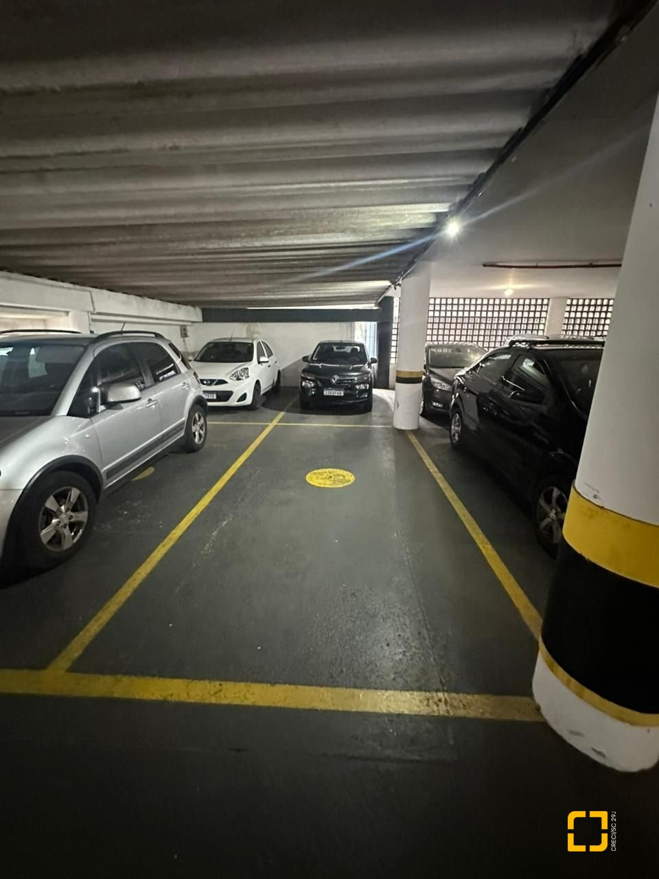 Sala com 50m², 1 garagem, no bairro Centro em Florianópolis