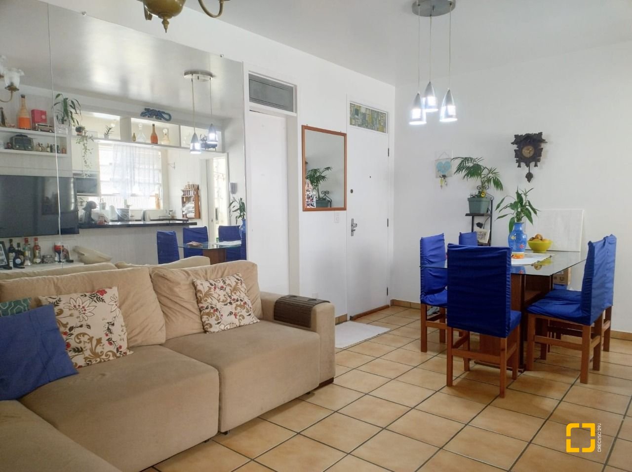 Apartamento com 79m², 2 quartos, 2 garagens, no bairro Canasvieiras em Florianópolis