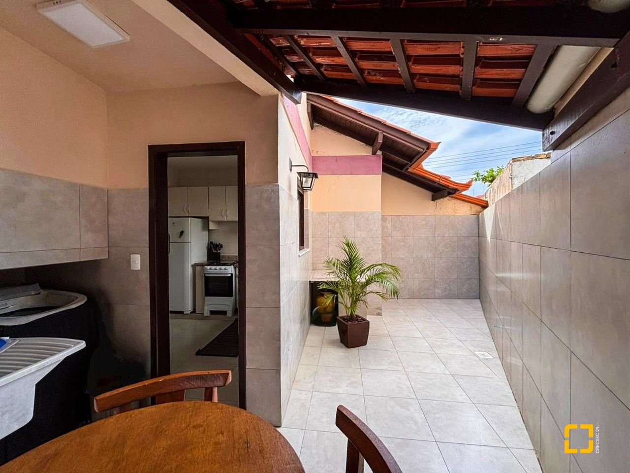 Casa com 100m², 3 quartos, 1 garagem, no bairro Ingleses em Florianópolis