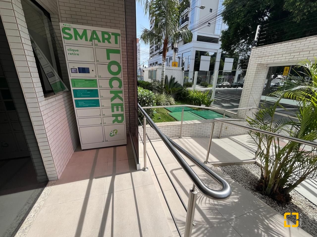 Apartamento com 116m², 6 quartos (sendo 3 suítes), 2 garagens, no bairro Kobrasol em São José