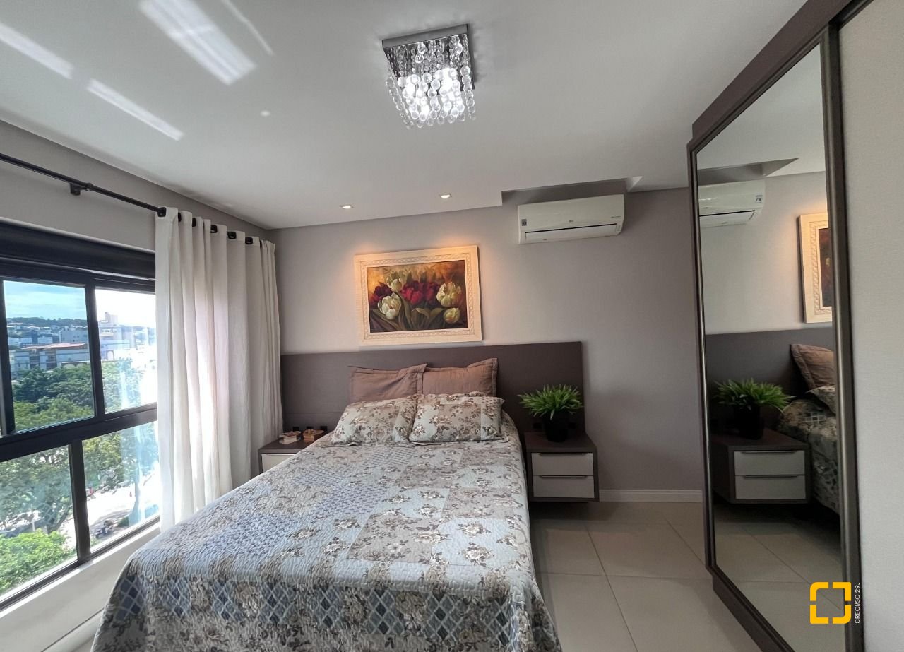 Apartamento com 116m², 6 quartos (sendo 3 suítes), 2 garagens, no bairro Kobrasol em São José