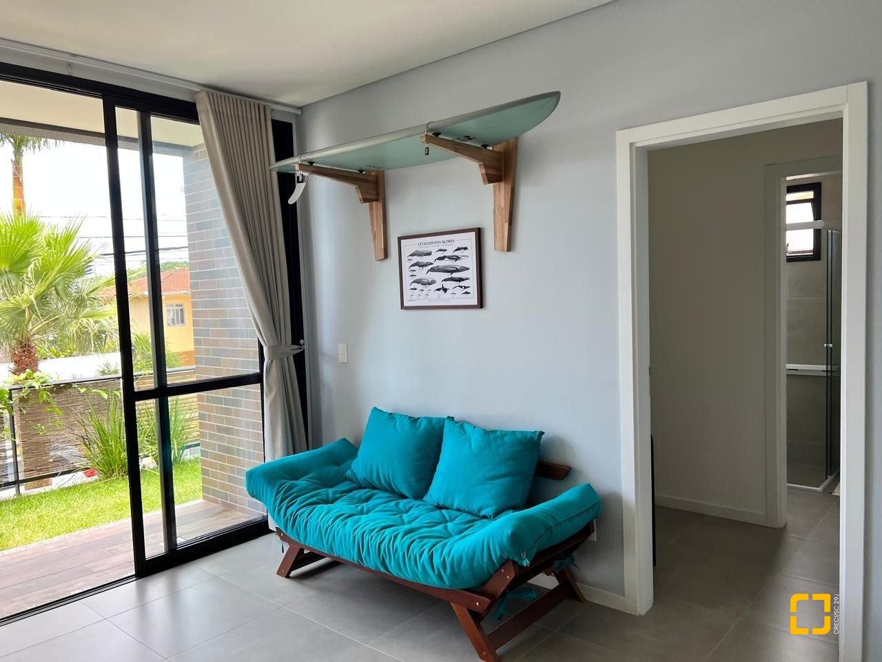 Apartamento com 103m², 3 quartos (sendo 1 suíte), 2 garagens, no bairro Lagoa da Conceição em Florianópolis