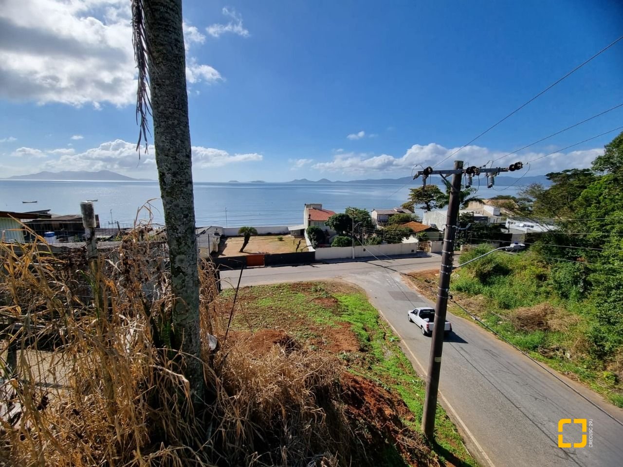 Terreno com 434m², no bairro Serraria em São José