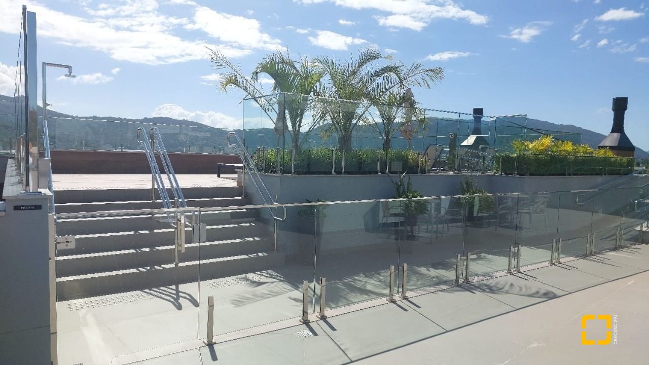 Loft com 57m², 1 quarto (sendo 1 suíte), 1 garagem, no bairro Lagoa da Conceição em Florianópolis