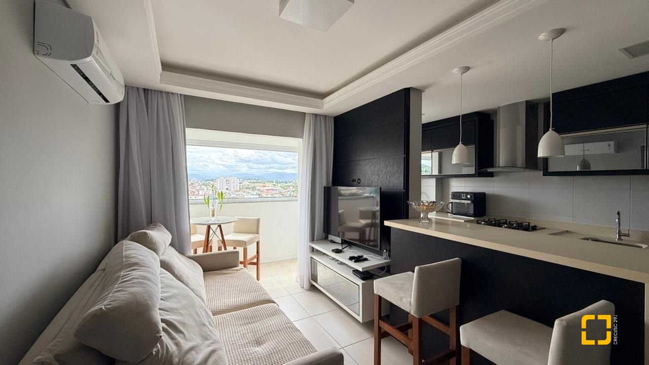 Apartamento com 63m², 2 quartos (sendo 1 suíte), 1 garagem, no bairro Areias em São José