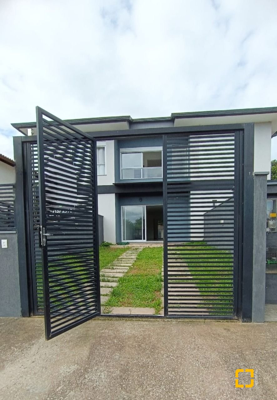 Casa com 123m², 4 quartos (sendo 1 suíte), 1 garagem, no bairro Campeche em Florianópolis