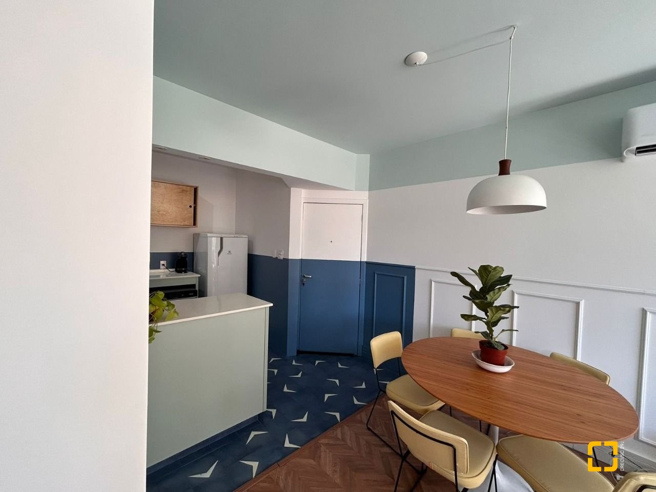Apartamento com 72m², 3 quartos (sendo 1 suíte), 1 garagem, no bairro Centro em Florianópolis