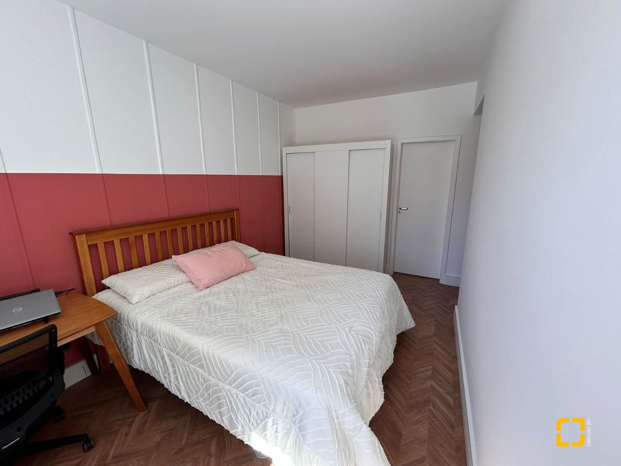 Apartamento com 72m², 3 quartos (sendo 1 suíte), 1 garagem, no bairro Centro em Florianópolis