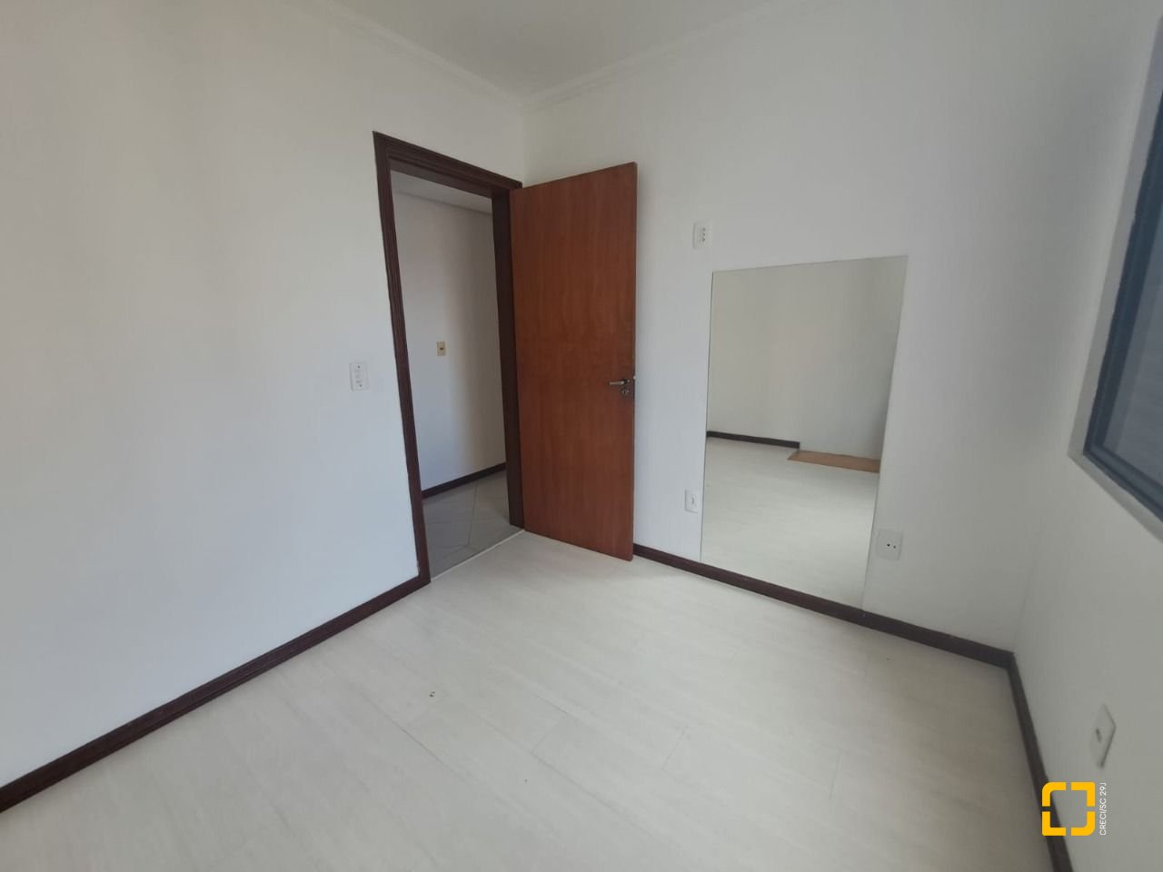 Apartamento com 100m², 4 quartos (sendo 1 suíte), 1 garagem, no bairro Balneário em Florianópolis