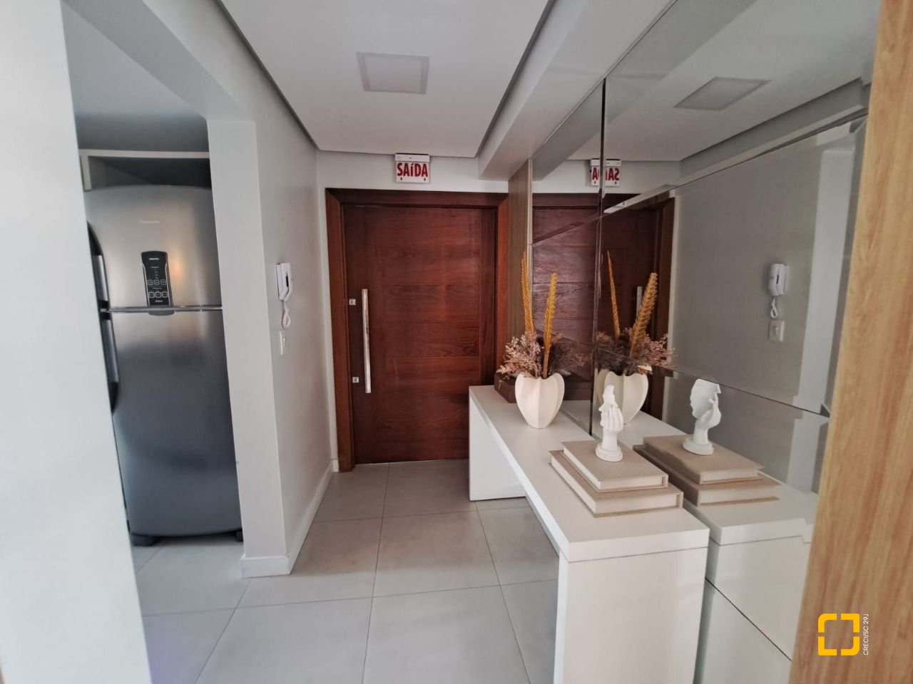 Apartamento com 100m², 4 quartos (sendo 1 suíte), 1 garagem, no bairro Balneário em Florianópolis