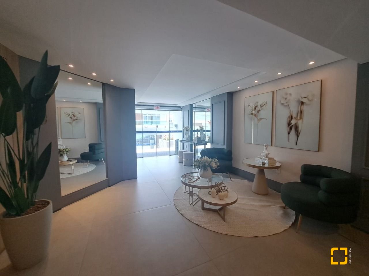 Apartamento com 100m², 4 quartos (sendo 1 suíte), 1 garagem, no bairro Balneário em Florianópolis