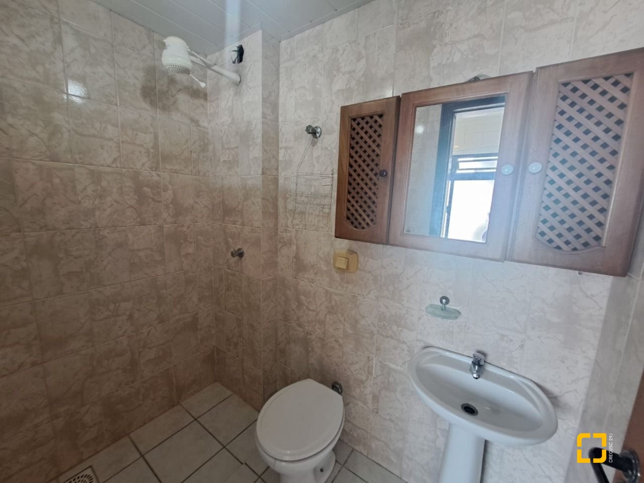 Apartamento com 100m², 4 quartos (sendo 1 suíte), 1 garagem, no bairro Balneário em Florianópolis