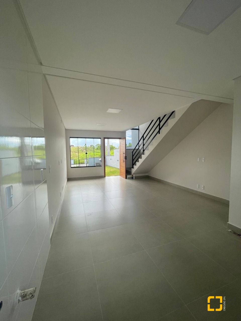 Casa com 85m², 4 quartos (sendo 2 suítes), 2 garagens, no bairro Bela Vista em Palhoça