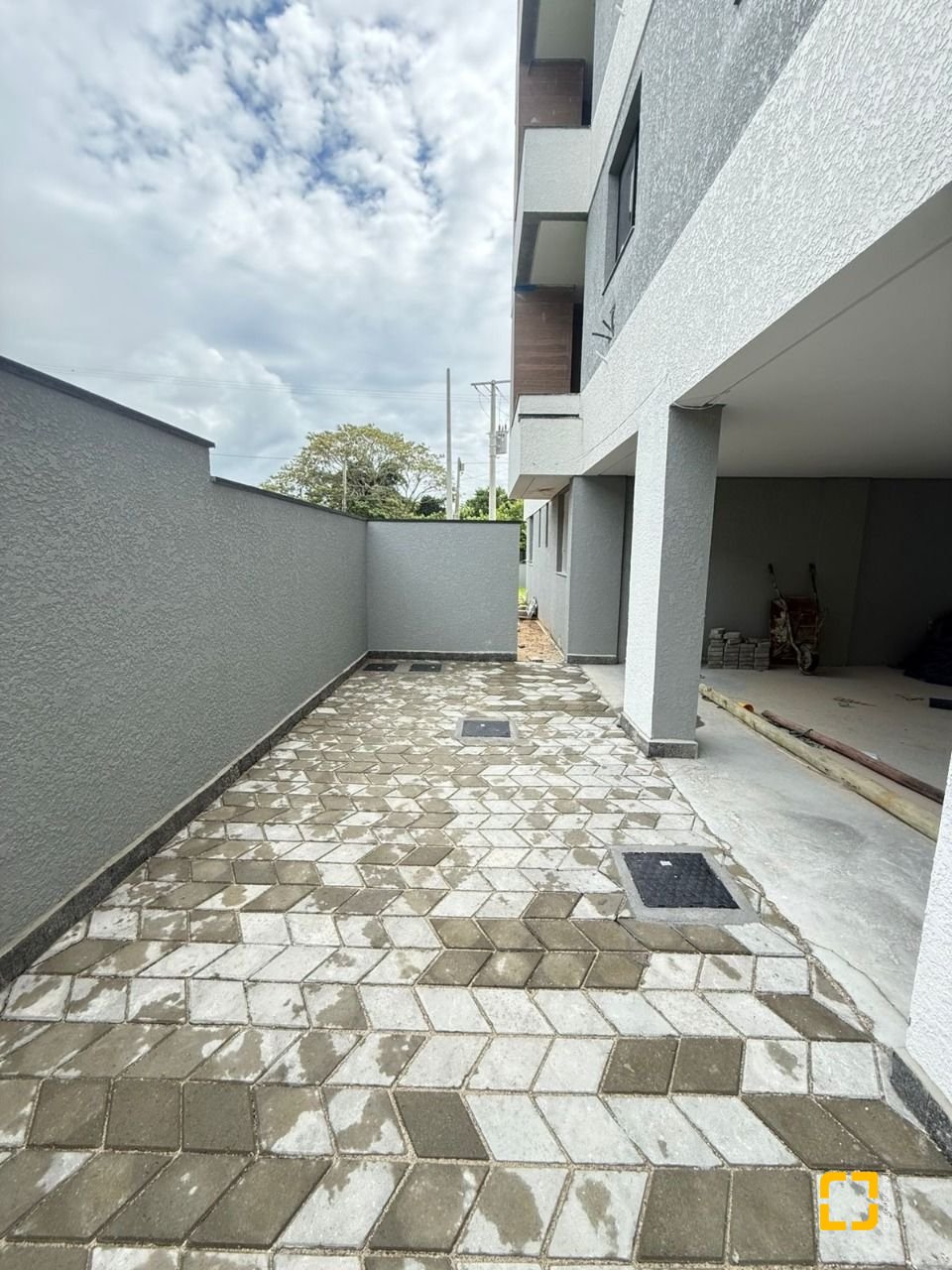Apartamento com 143m², 2 quartos (sendo 1 suíte), 1 garagem, no bairro Santinho em Florianópolis