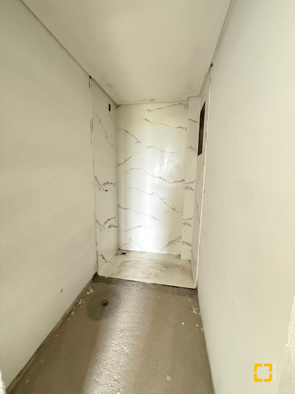 Apartamento com 143m², 2 quartos (sendo 1 suíte), 1 garagem, no bairro Santinho em Florianópolis