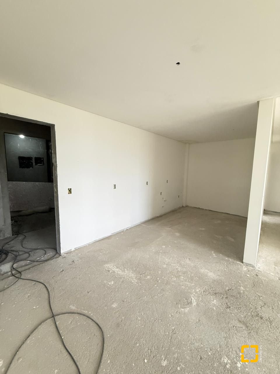 Apartamento com 143m², 2 quartos (sendo 1 suíte), 1 garagem, no bairro Santinho em Florianópolis