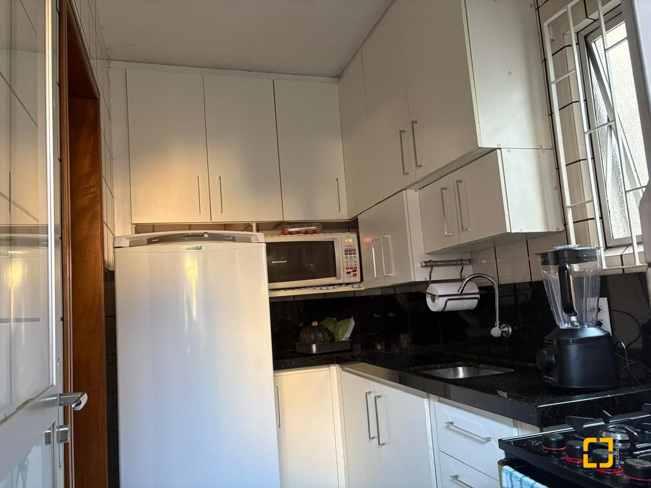 Apartamento com 47m², 1 quarto, 1 garagem, no bairro Canasvieiras em Florianópolis