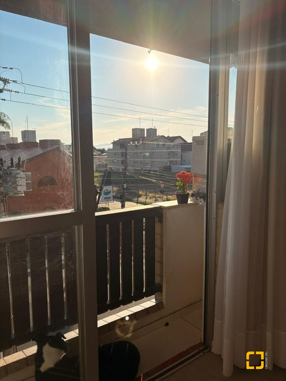 Apartamento com 47m², 1 quarto, 1 garagem, no bairro Canasvieiras em Florianópolis