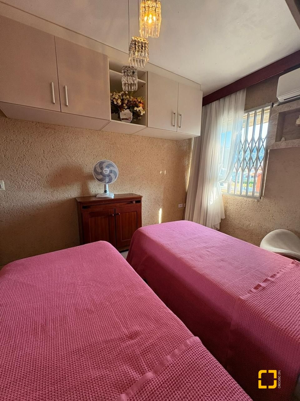Apartamento com 47m², 1 quarto, 1 garagem, no bairro Canasvieiras em Florianópolis