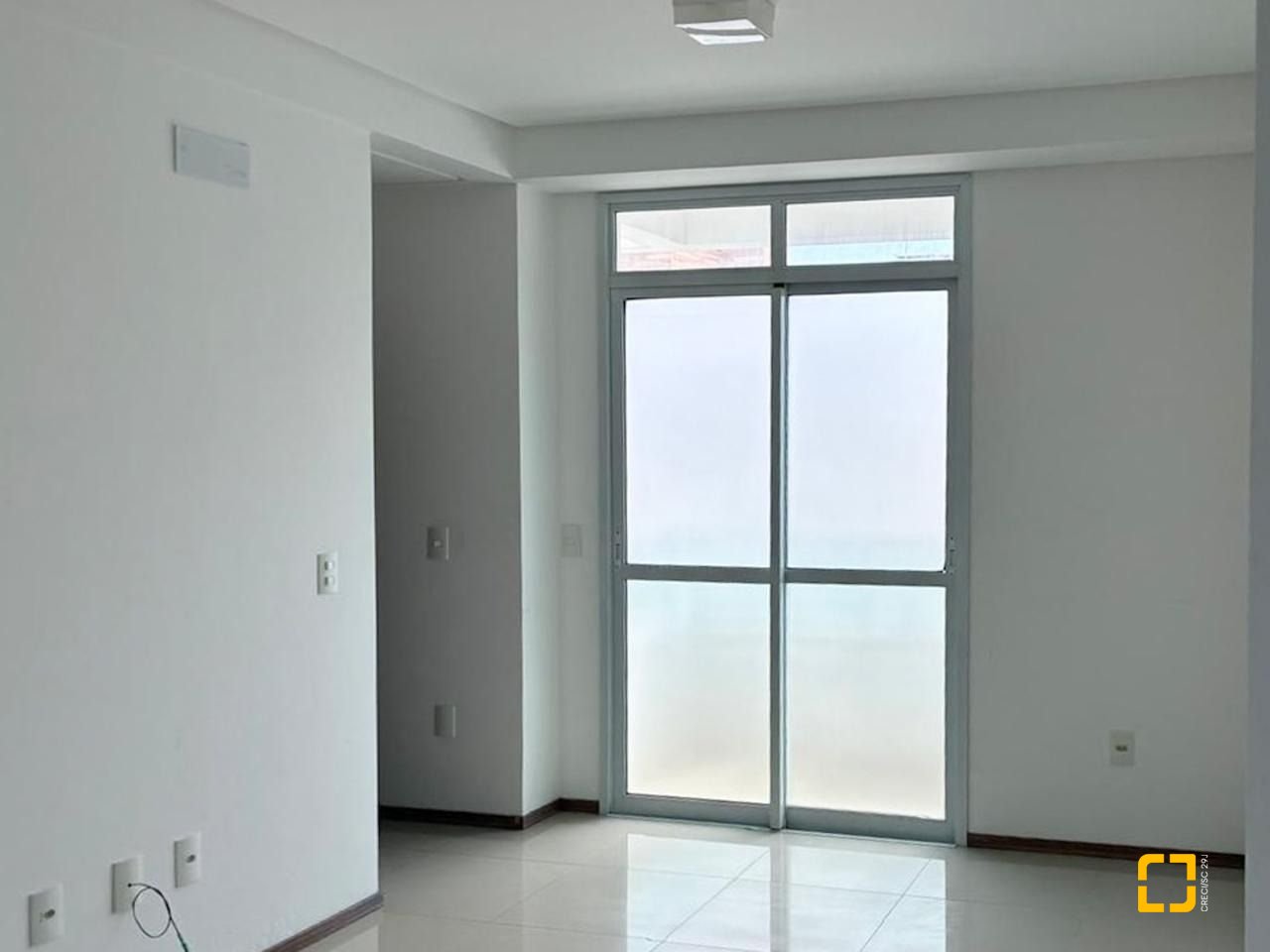 Apartamento com 43m², 1 quarto, 1 garagem, no bairro Rio Tavares em Florianópolis