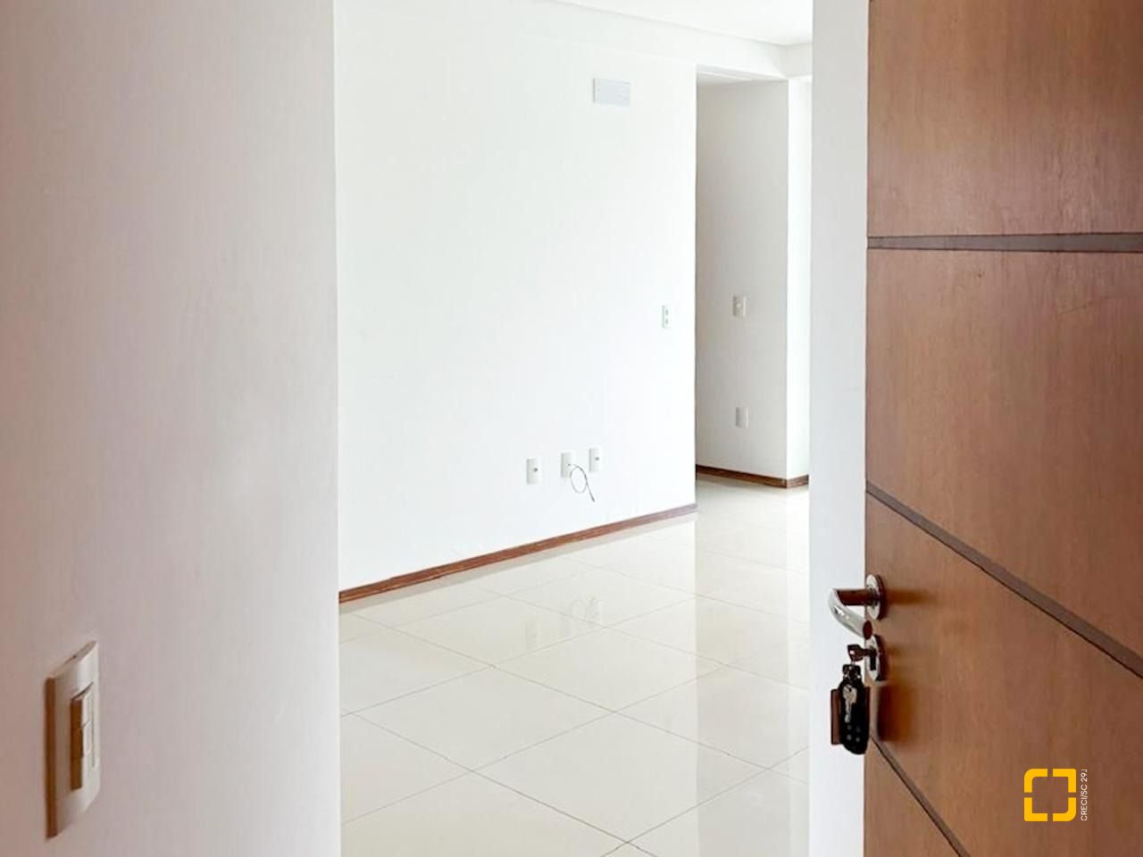 Apartamento com 43m², 1 quarto, 1 garagem, no bairro Rio Tavares em Florianópolis