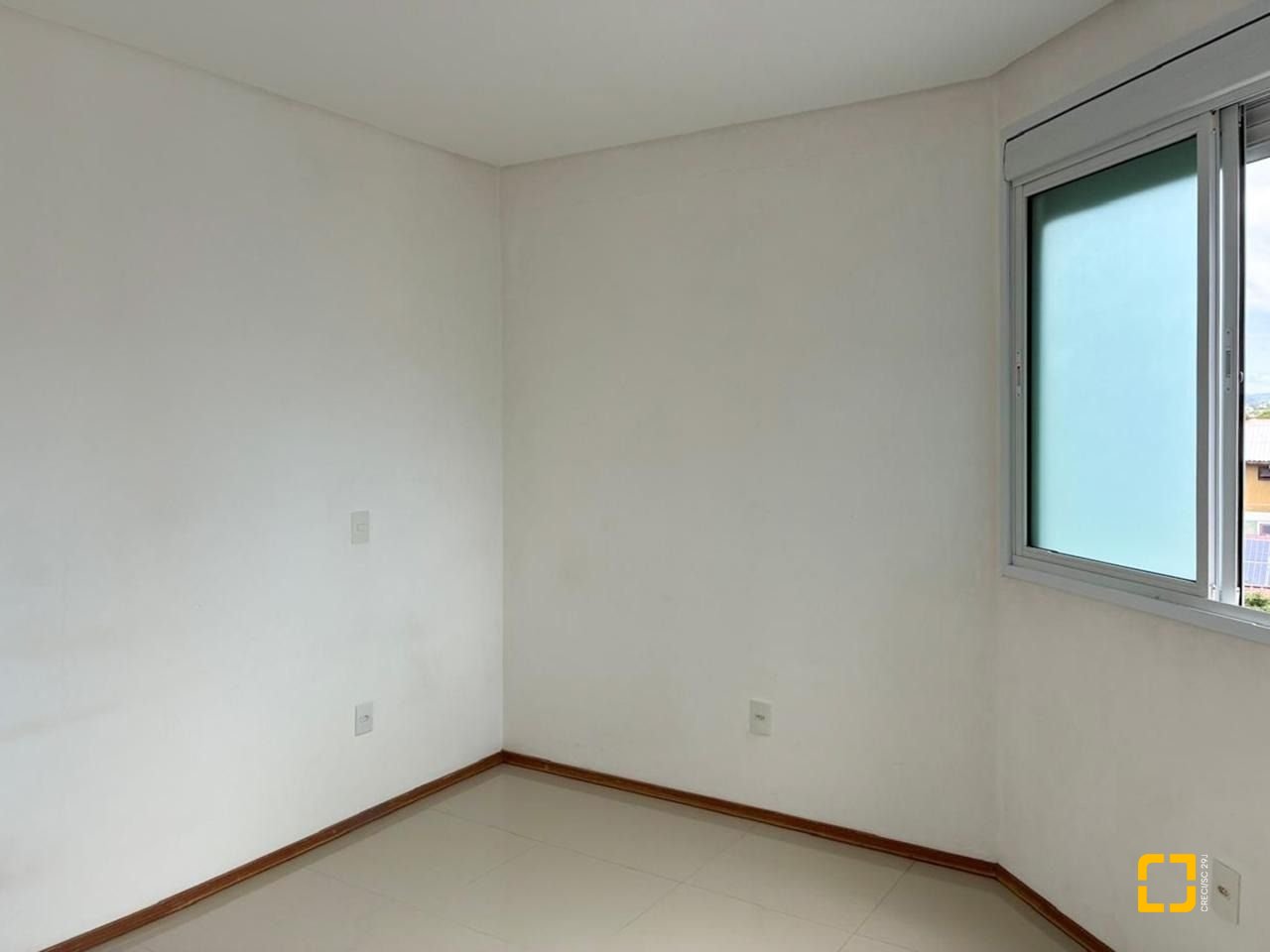 Apartamento com 43m², 1 quarto, 1 garagem, no bairro Rio Tavares em Florianópolis