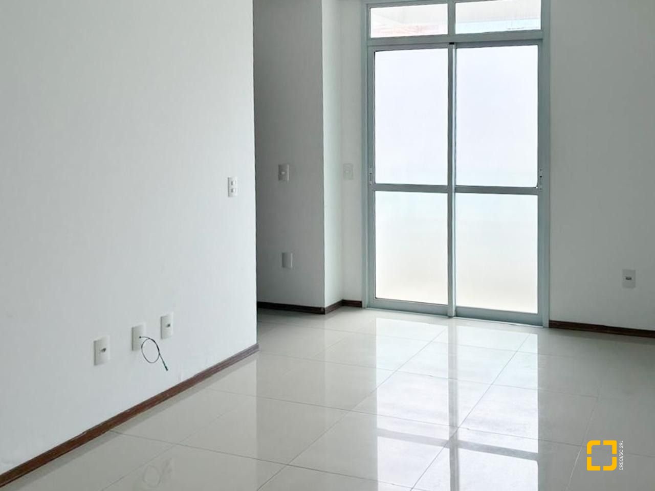 Apartamento com 43m², 1 quarto, 1 garagem, no bairro Rio Tavares em Florianópolis