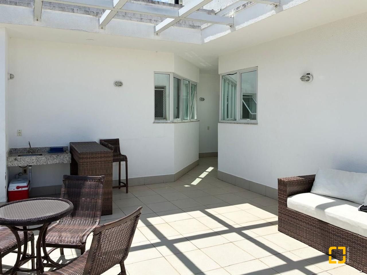 Apartamento com 43m², 1 quarto, 1 garagem, no bairro Rio Tavares em Florianópolis