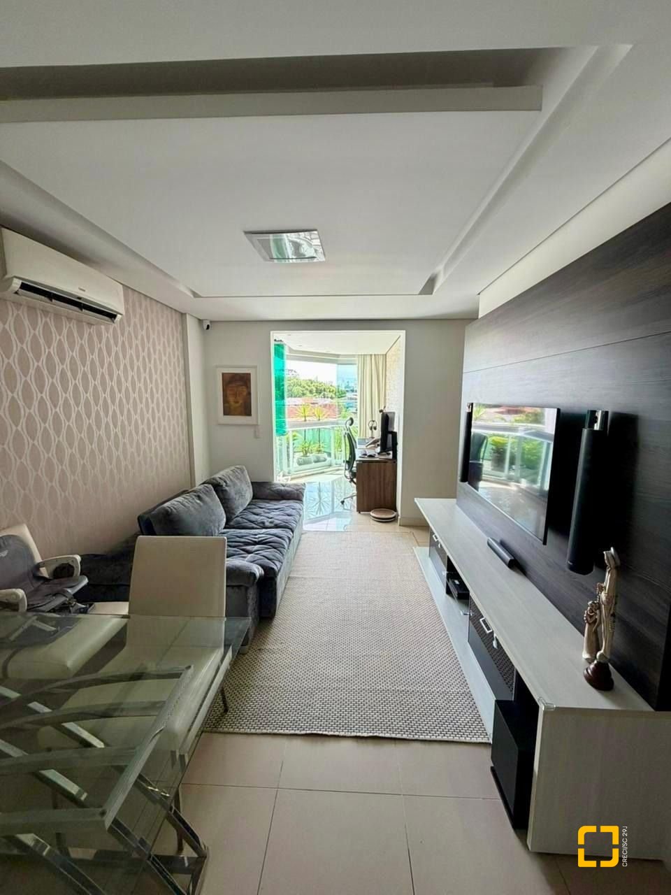 Apartamento com 67m², 3 quartos (sendo 1 suíte), 1 garagem, no bairro Abraão em Florianópolis
