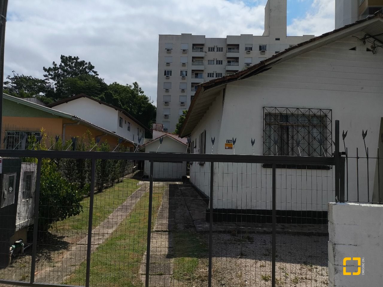 Terreno com 1000m², no bairro Trindade em Florianópolis