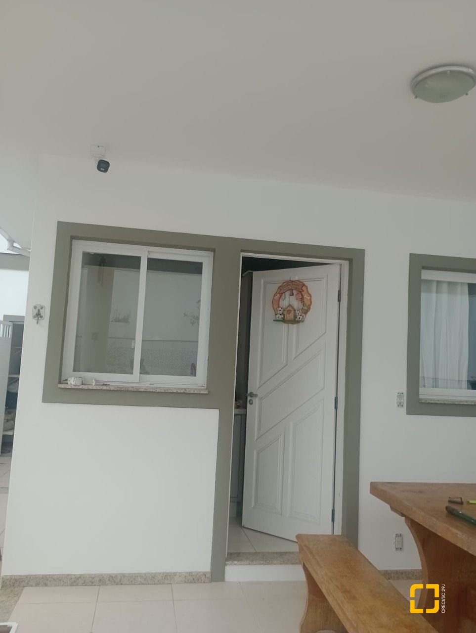 Casa com 239m², 3 quartos (sendo 1 suíte), 2 garagens, no bairro Pedra Branca em Palhoça