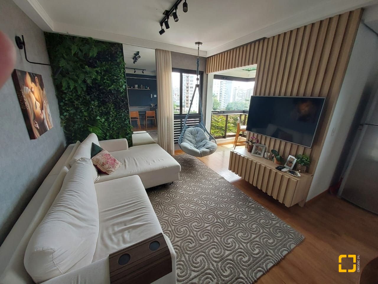 Apartamento com 64m², 3 quartos (sendo 1 suíte), 2 garagens, no bairro Agronômica em Florianópolis