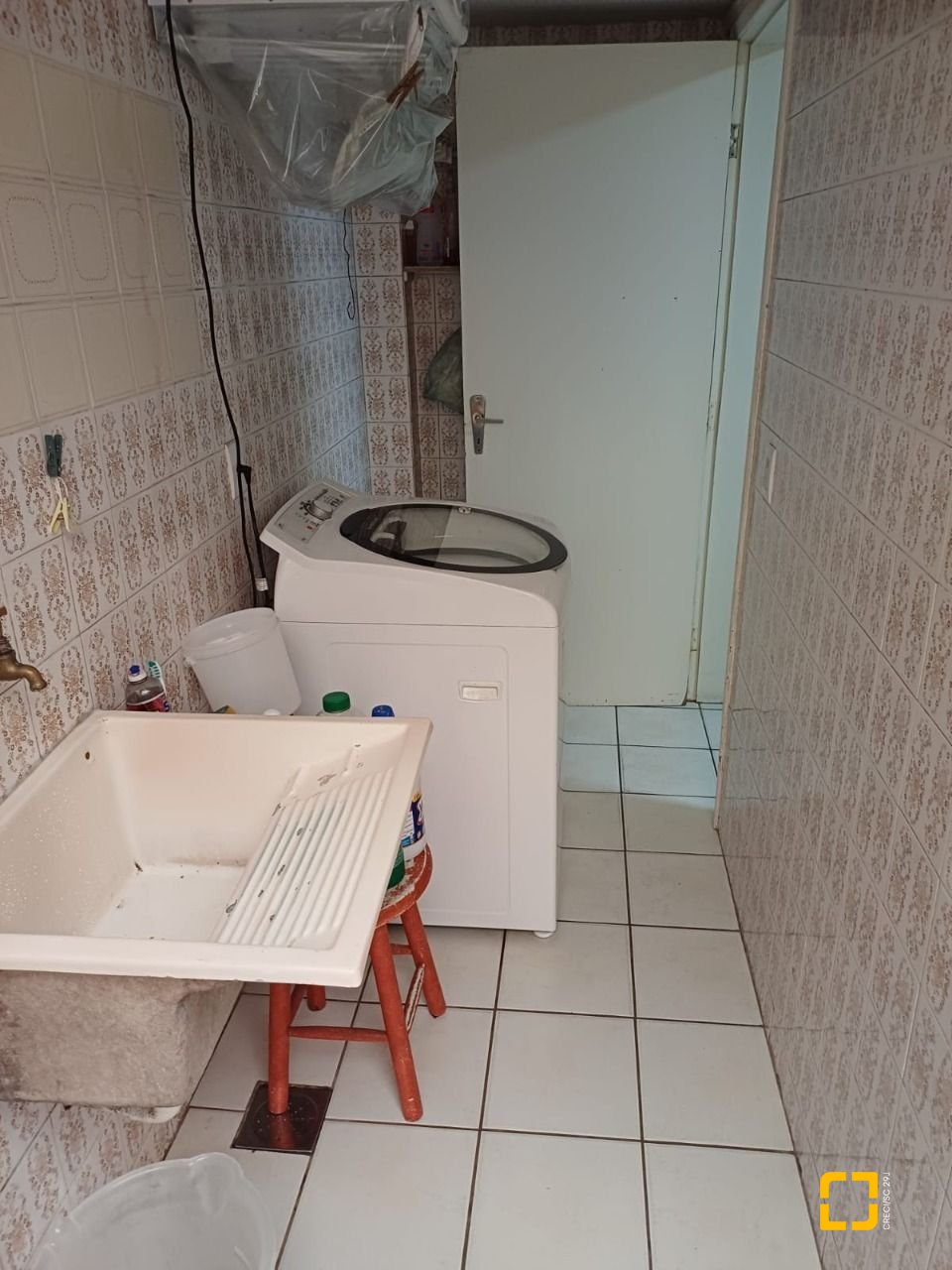 Apartamento com 78m², 4 quartos (sendo 1 suíte), 1 garagem, no bairro Estreito em Florianópolis