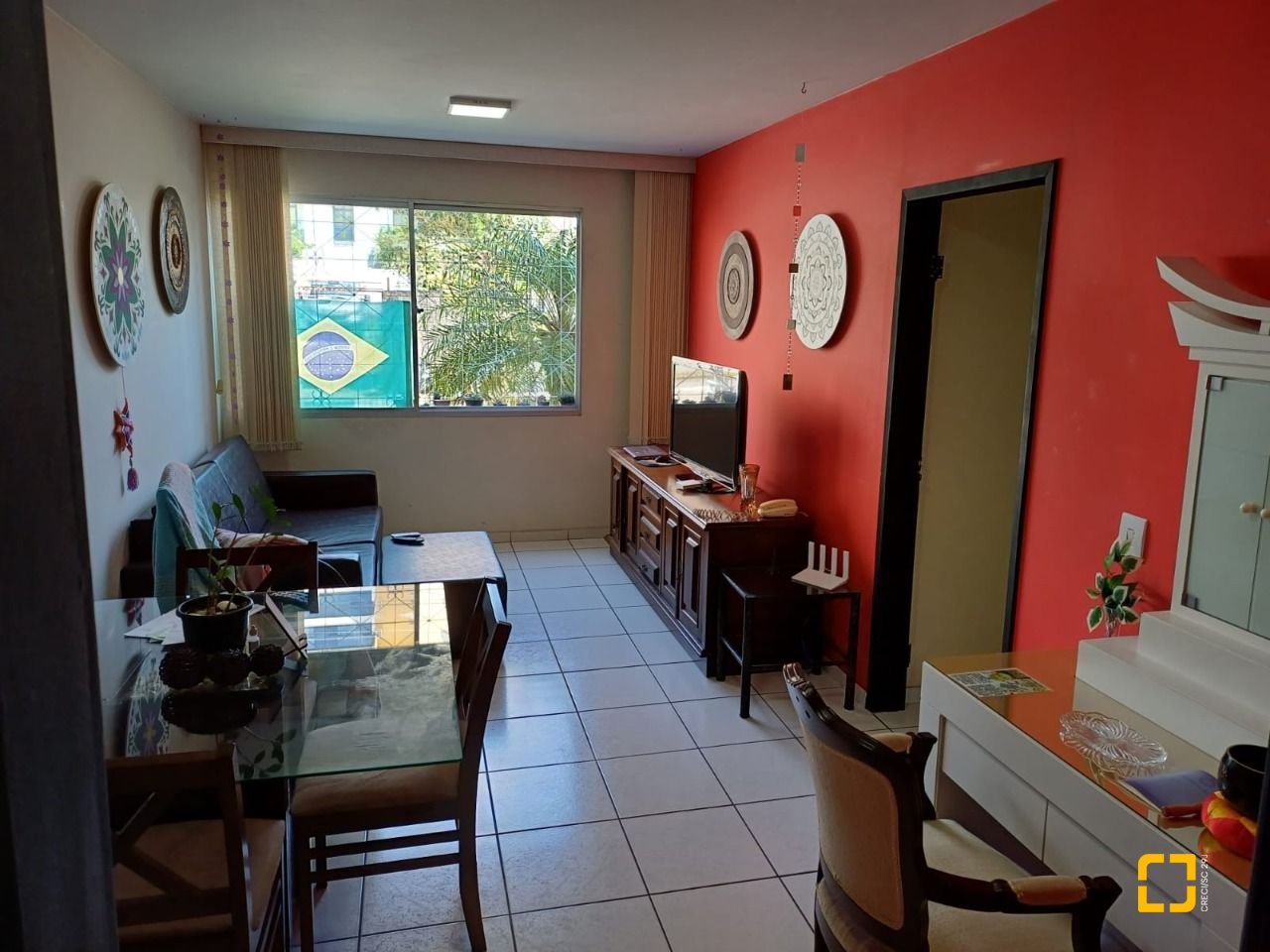 Apartamento com 78m², 4 quartos (sendo 1 suíte), 1 garagem, no bairro Estreito em Florianópolis