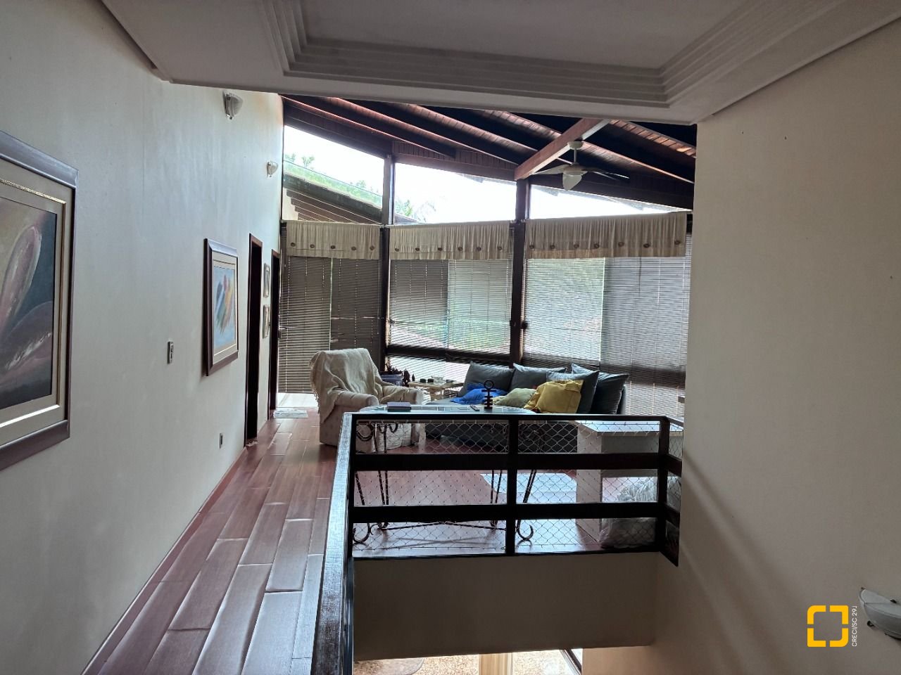 Casa com 640m², 5 quartos (sendo 5 suítes), 4 garagens, no bairro Itacorubi em Florianópolis