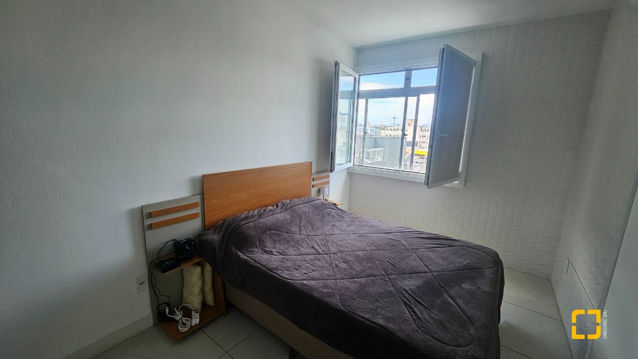 Apartamento com 69m², 2 quartos, 1 garagem, no bairro Kobrasol em São José