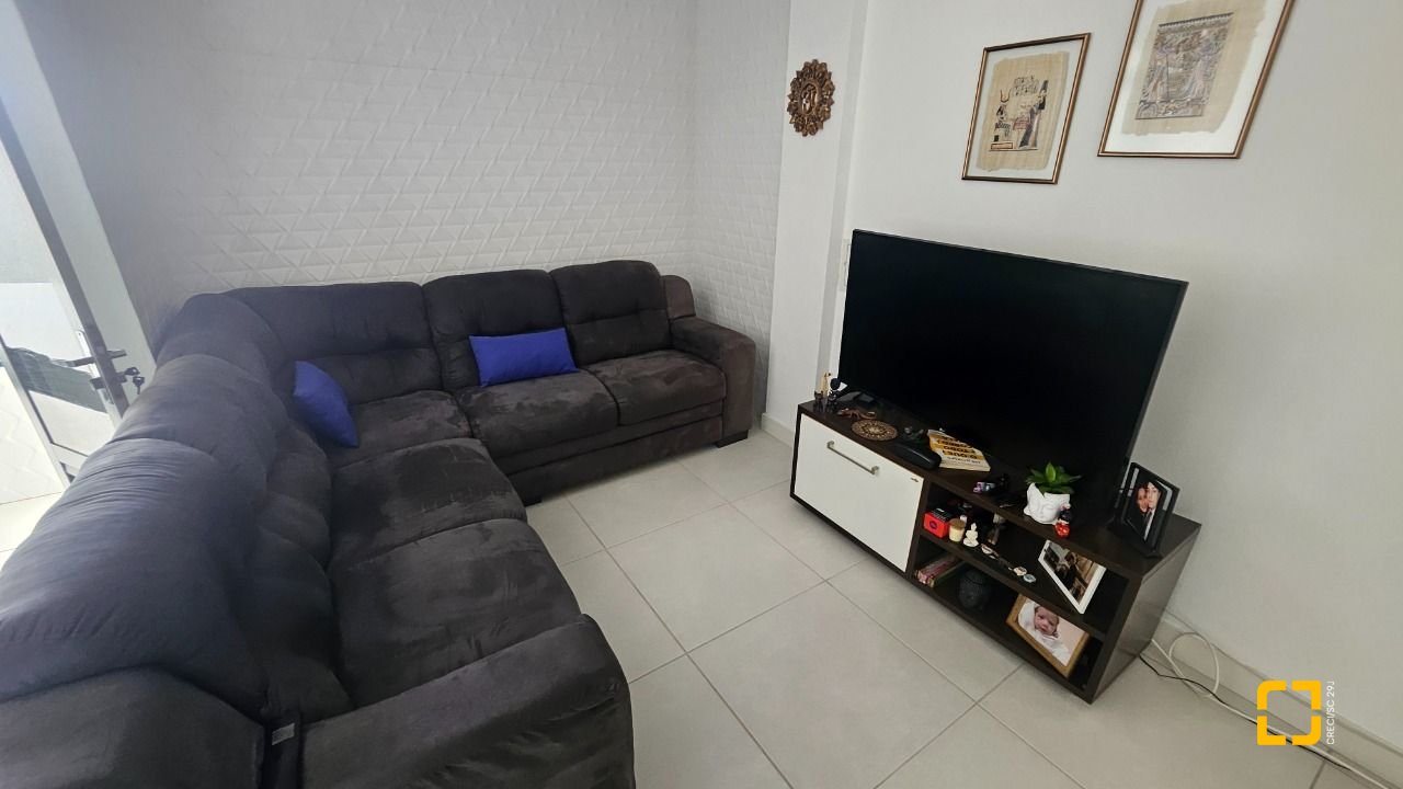 Apartamento com 69m², 2 quartos, 1 garagem, no bairro Kobrasol em São José