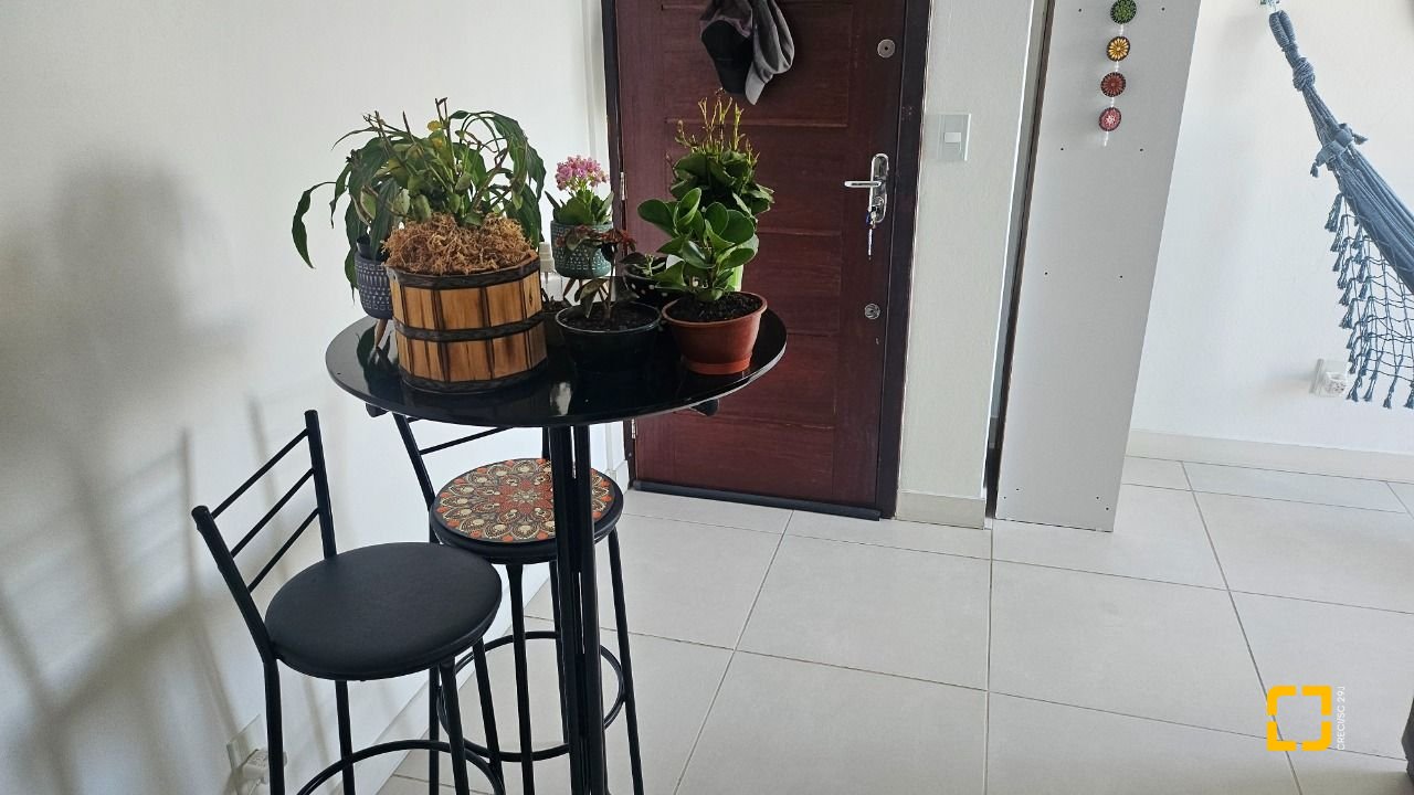Apartamento com 69m², 2 quartos, 1 garagem, no bairro Kobrasol em São José
